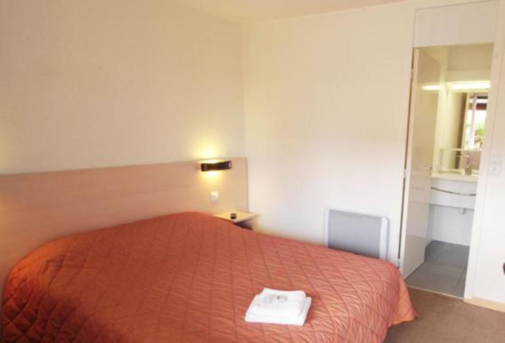 Hotel L'Etoile Bleue Mérignac Extérieur photo